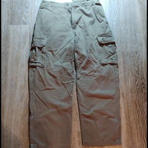 American Eagle Cargo Pants
